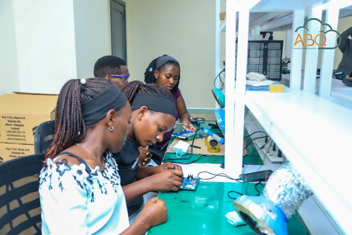 Roke Cloud tweet media