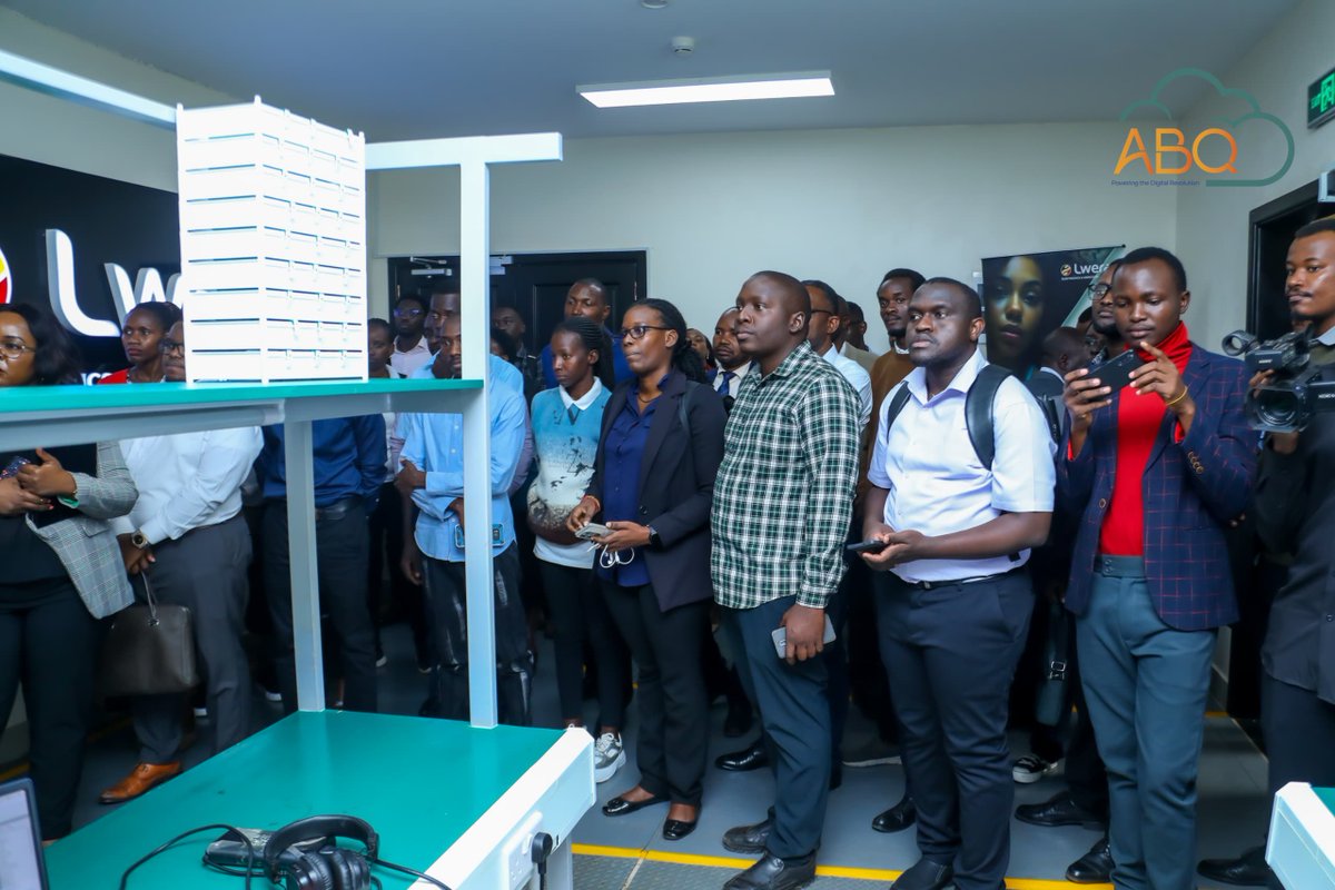 Roke Cloud tweet media