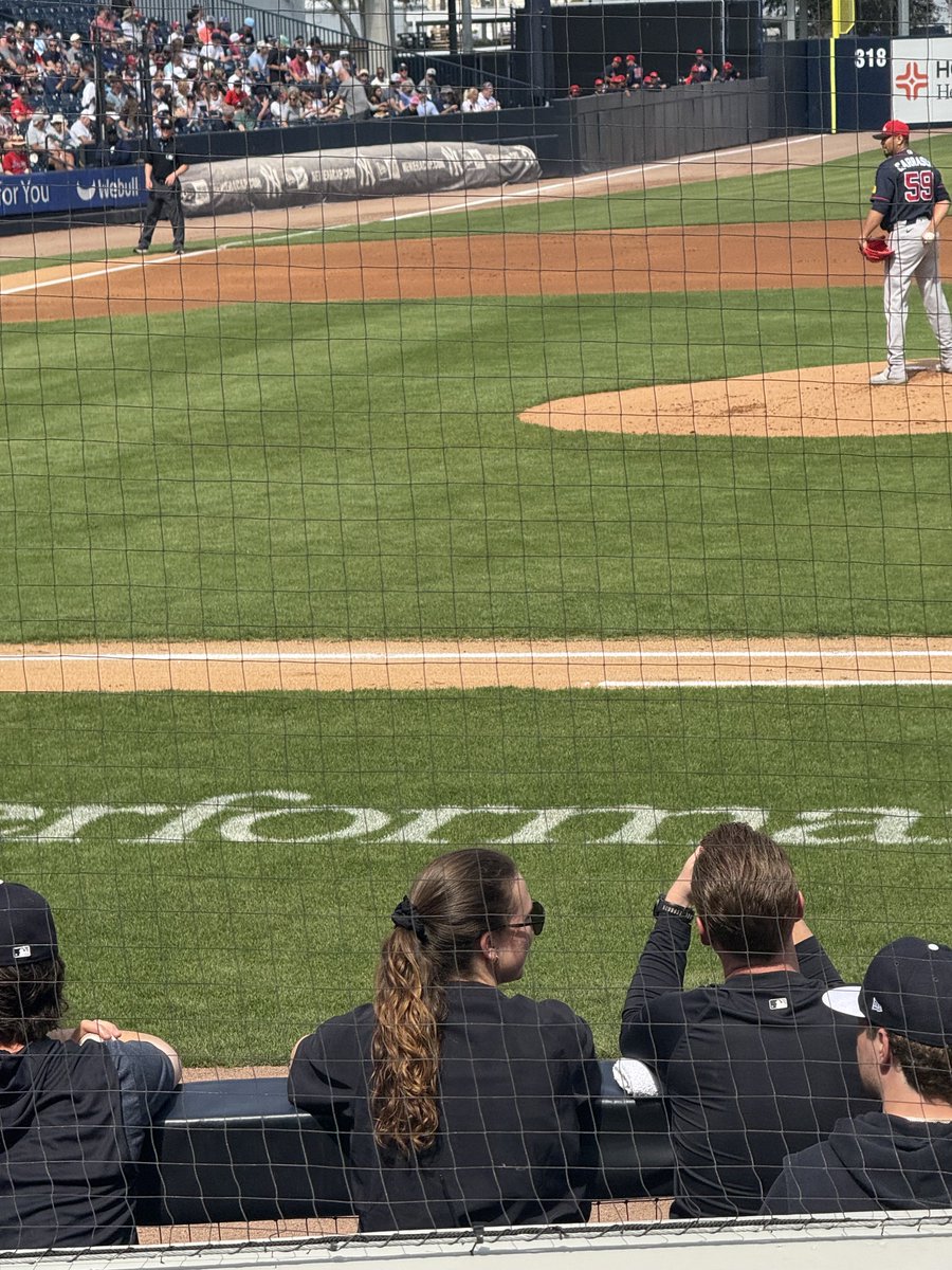 Female Yankee Trainer