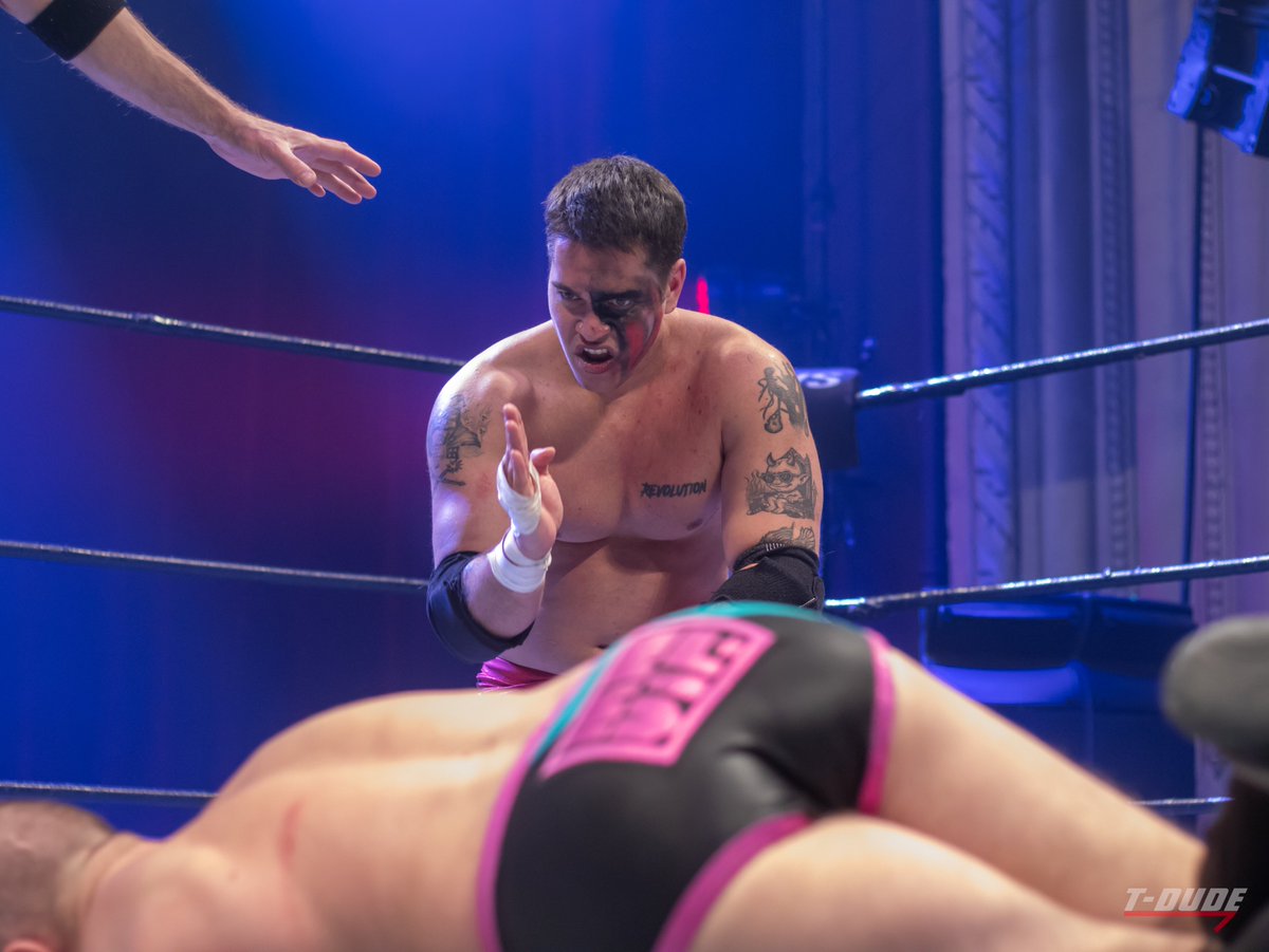 TDude6464's tweet photo. @maredes_1 at IWS Season Beatings 2025 https://t.co/9SFfvnmTQM