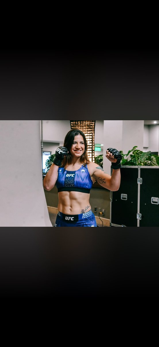 Perez looking in shape before her fight Saturday! She’s sitting at a -190 may have to lay something on her