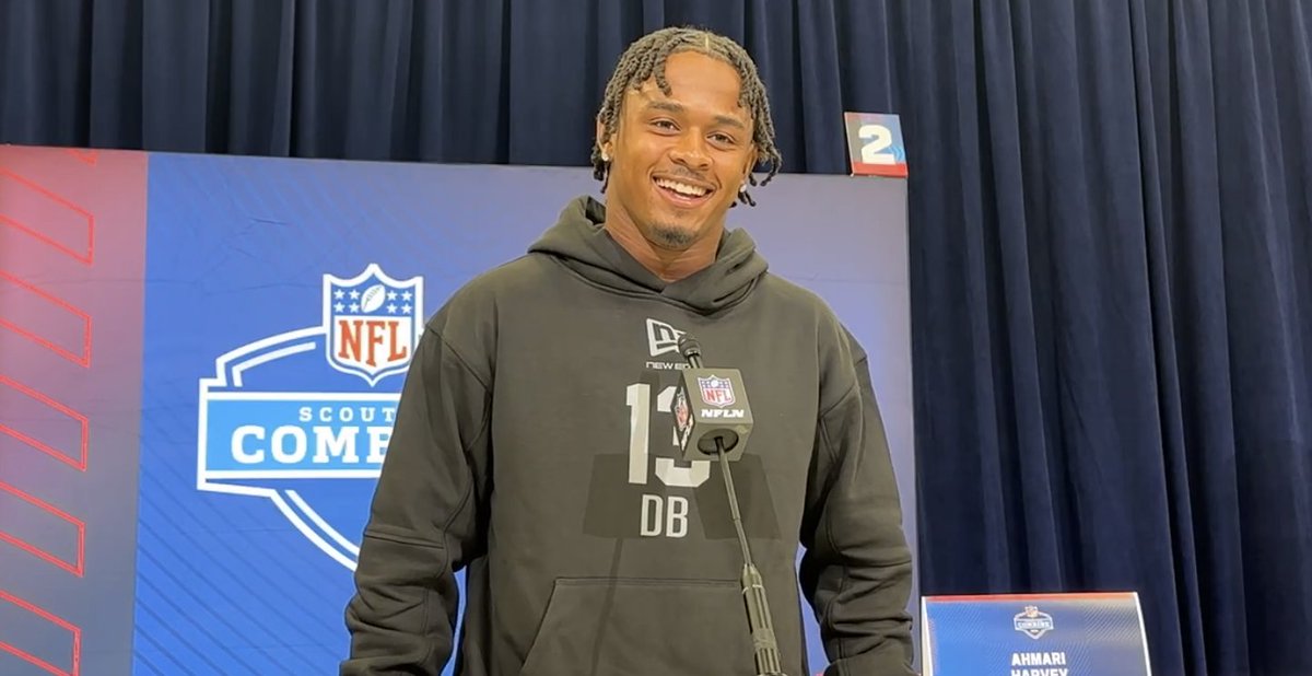 Kelly Quinlan tweet media