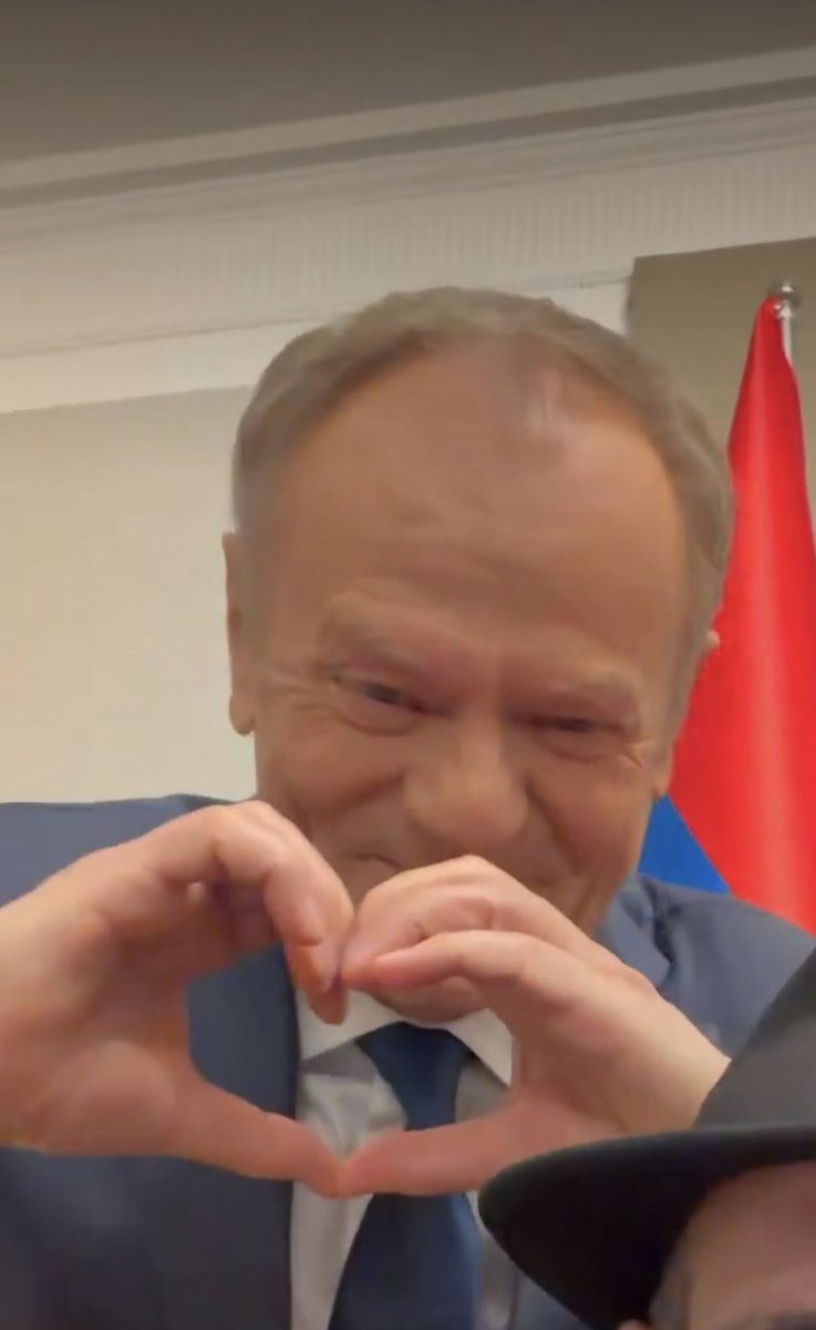 Bat-Asia ✝️ 🇵🇱 🐈‍⬛🐈‍⬛ tweet media