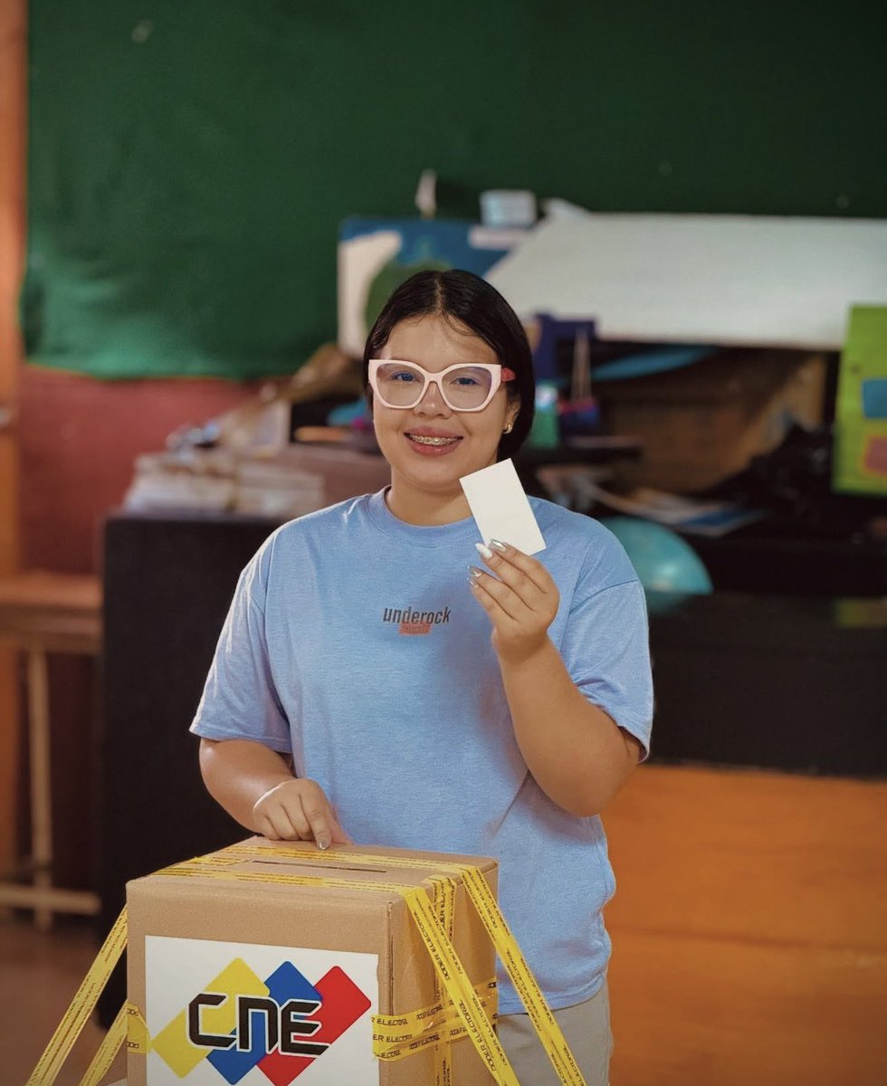 ¡ELECCIONES YA!🗳️
⬇️⬇️⬇️⬇️

Los esperamos este 8 de Marzo en todos los centros electorales, ¿ya saben de qué trata?❤️🇻🇪