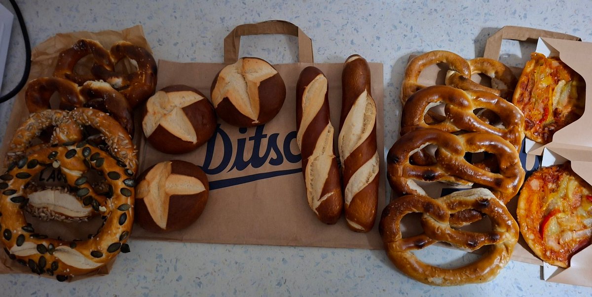 Vanni ✘ 🌈 🍀 tweet media