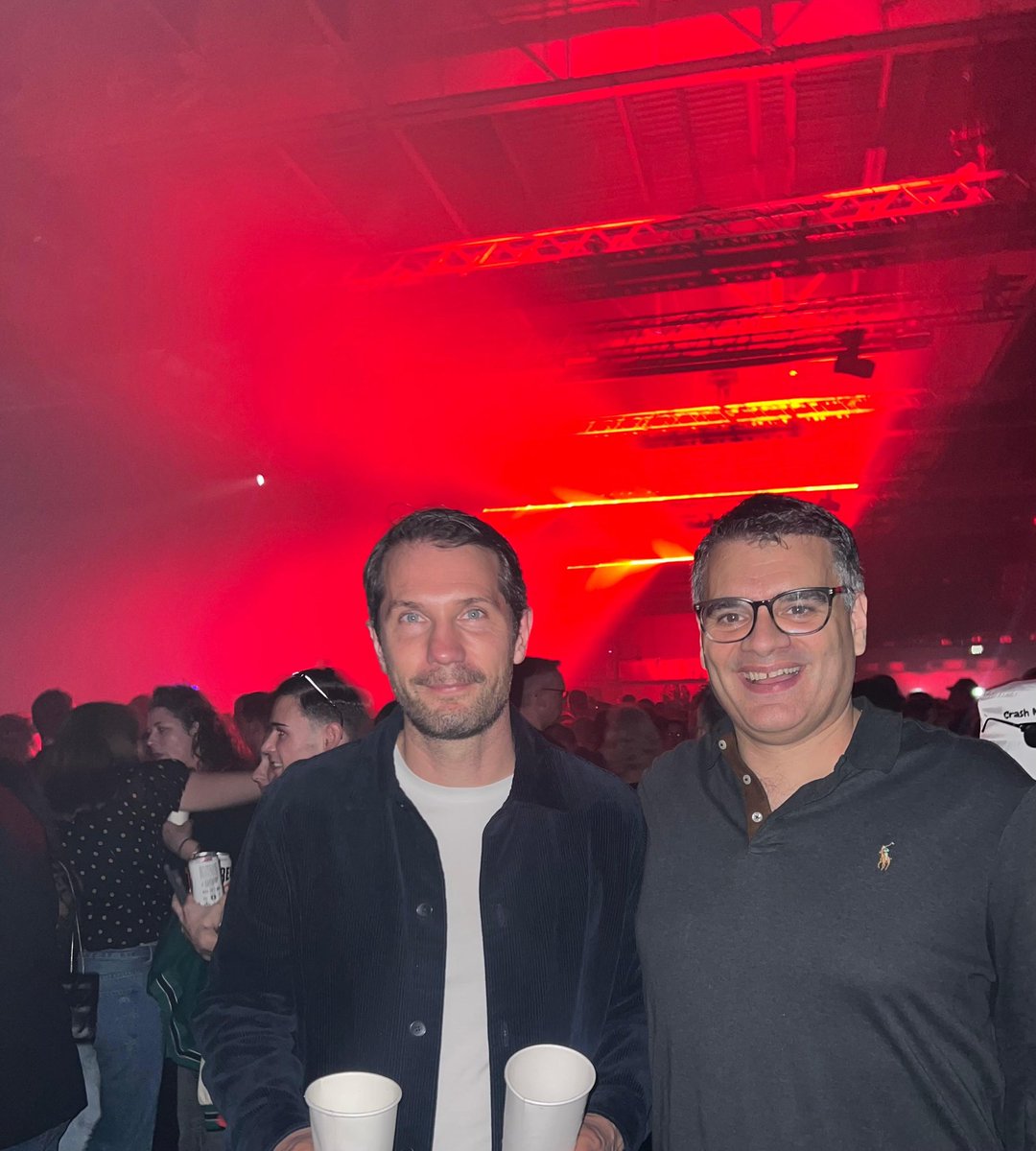 Mark Phillips tweet media