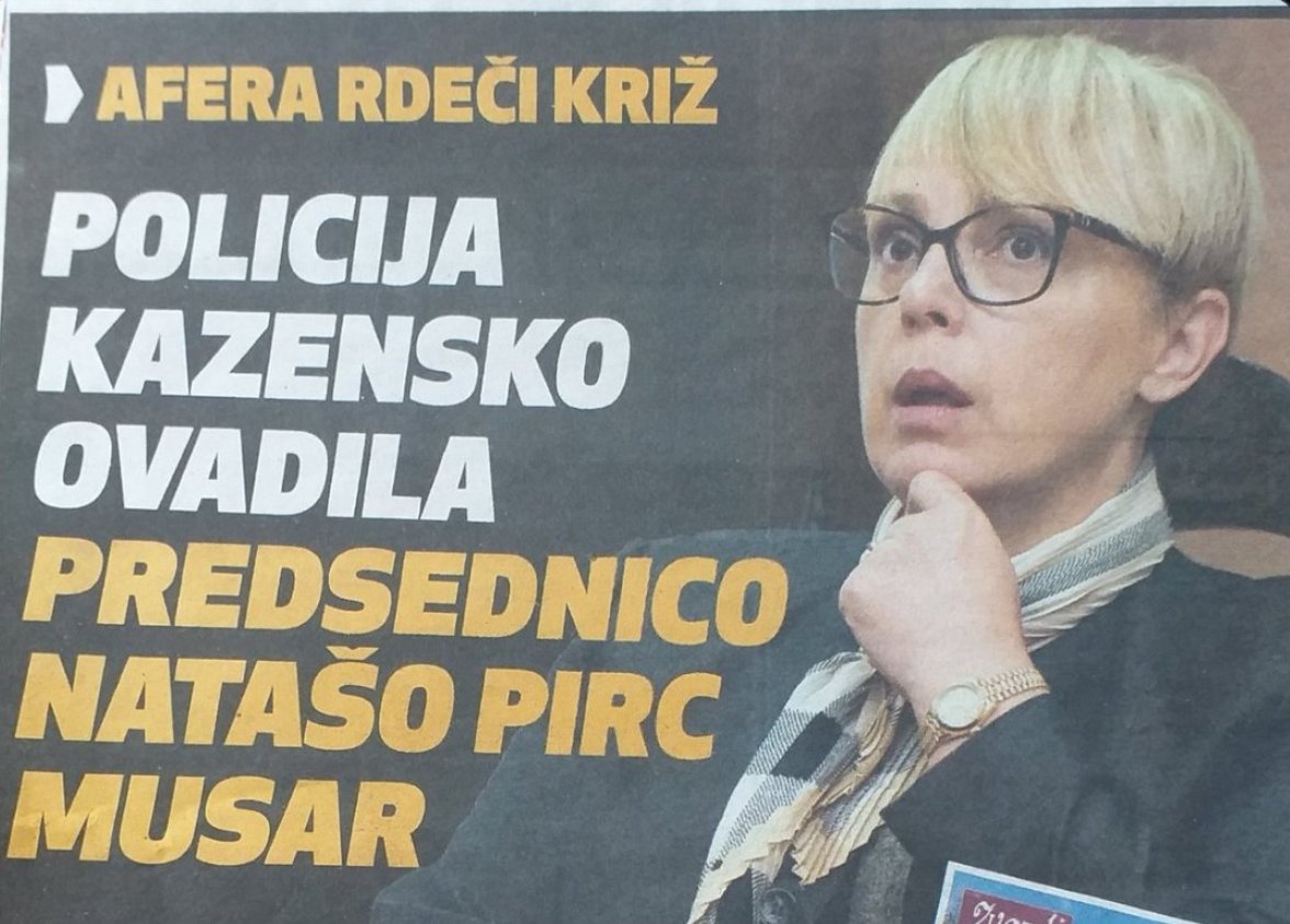<a href="/peterjancic/">peter jancic</a> Špargeljca je najslabša precednica, ki jih je imela kdajkoli v zgodovini Republika Slovenija. Zdaj, ko ji gori pod tisto veliko ritjo pa cvili kot chihuahua.