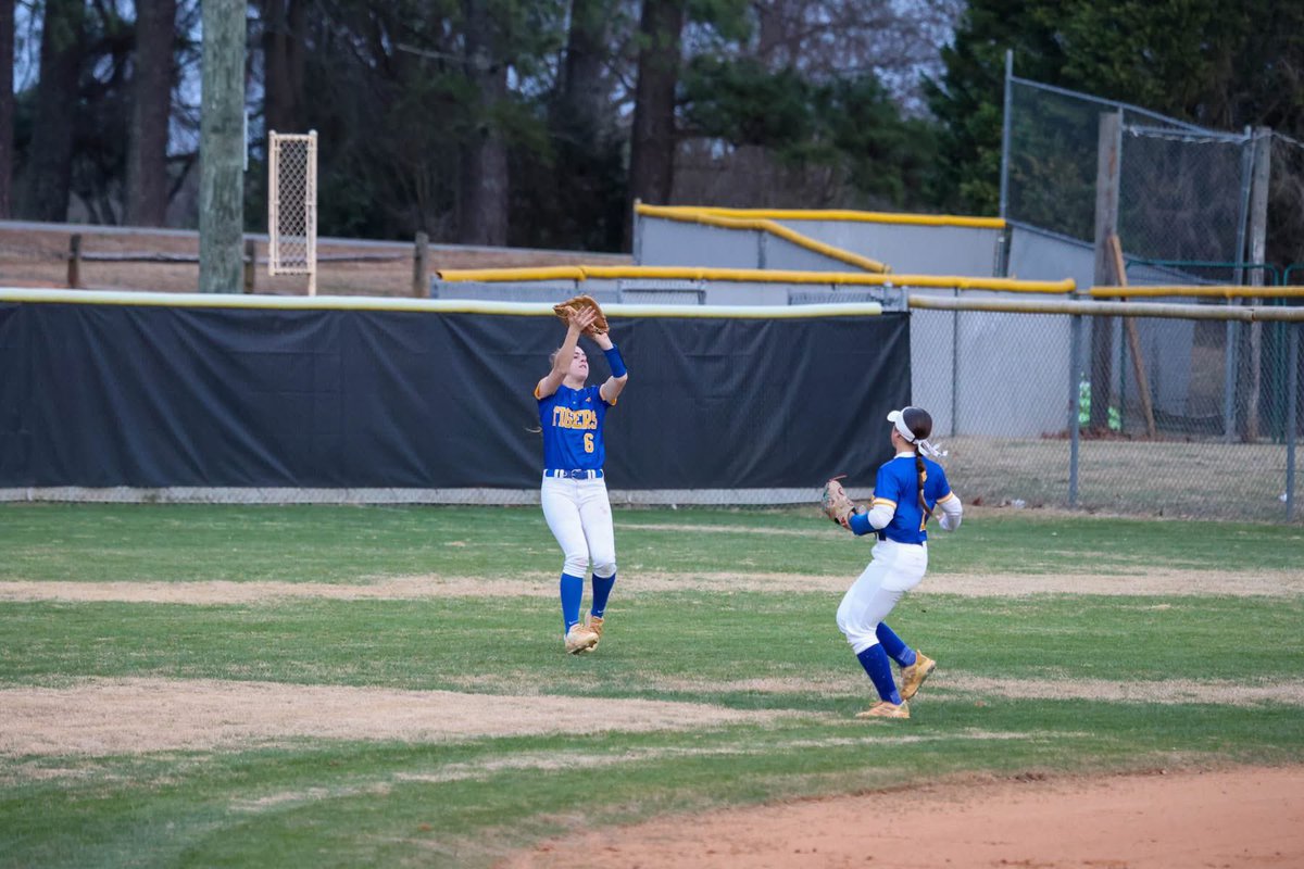 Olivia Almond 2028 tweet media