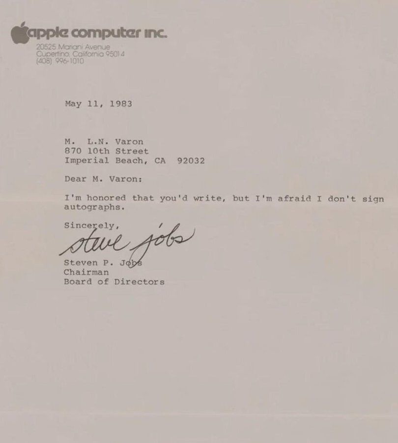 historydefined's tweet photo. In 1983, Steve Jobs sent this reply to a letter from someone asking for his autograph https://t.co/NkBvtWtl0P