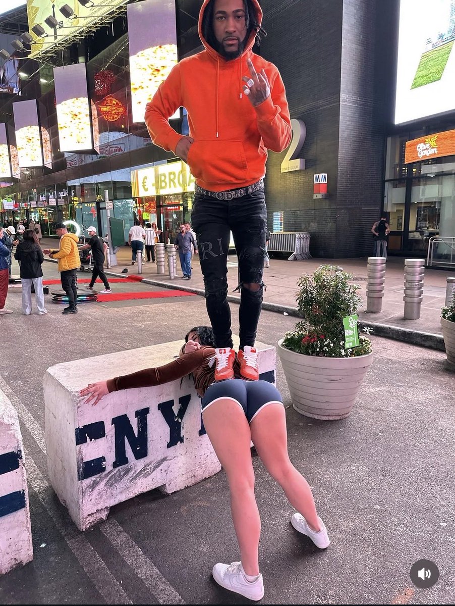 🦇 (@s9kqw) on Twitter photo 