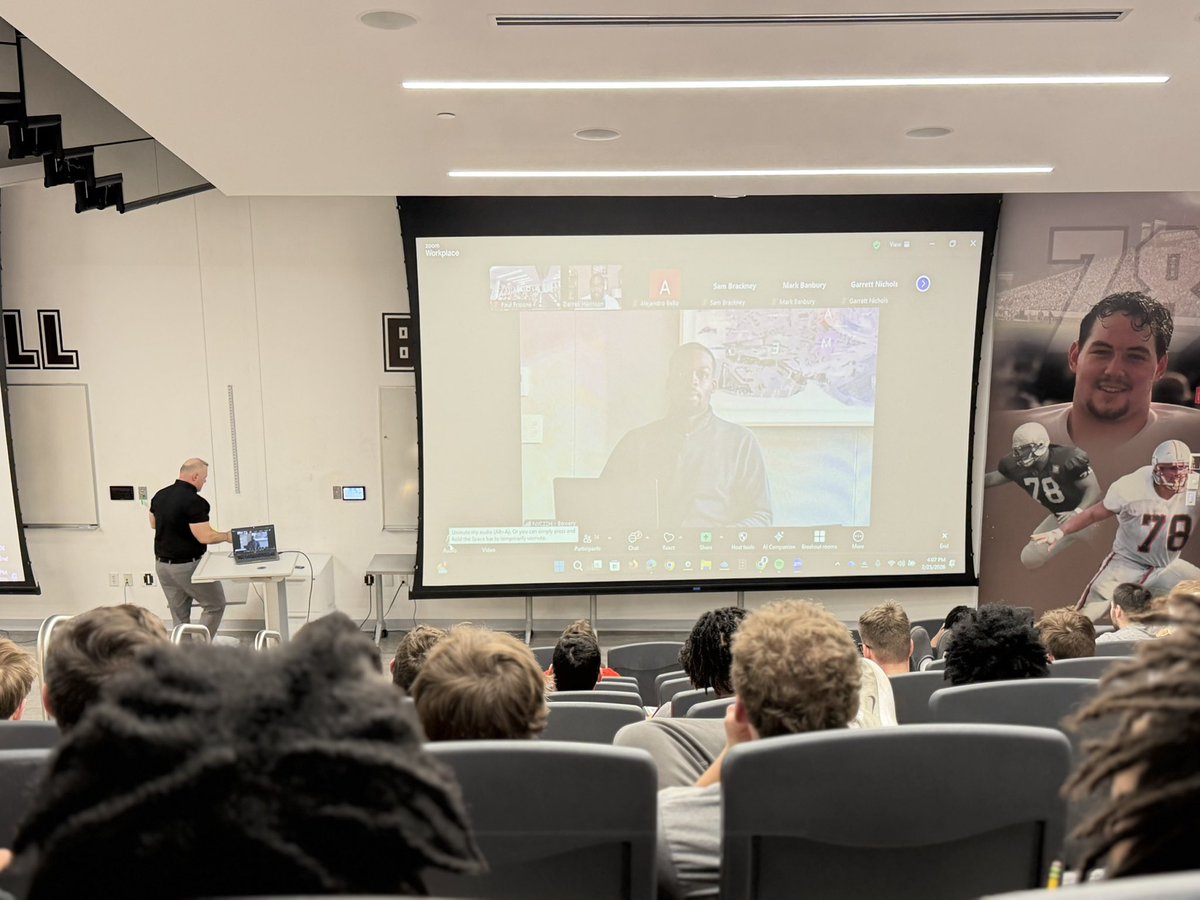 Brown Bears Football tweet media