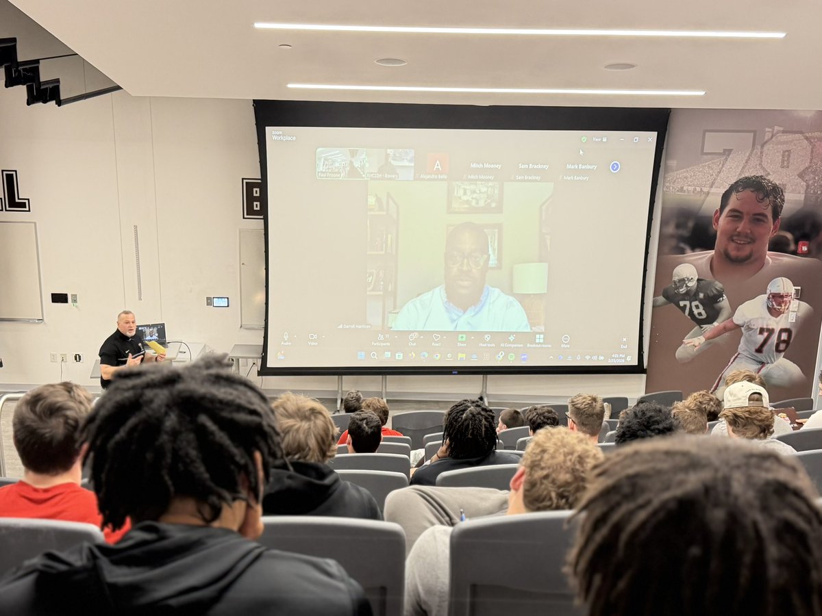 Brown Bears Football tweet media