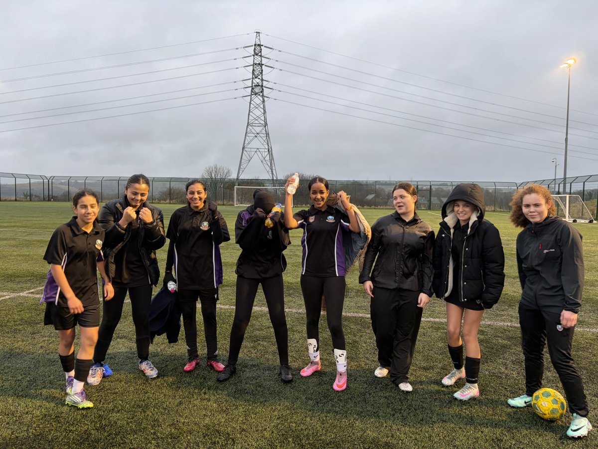 Sharples PE tweet media