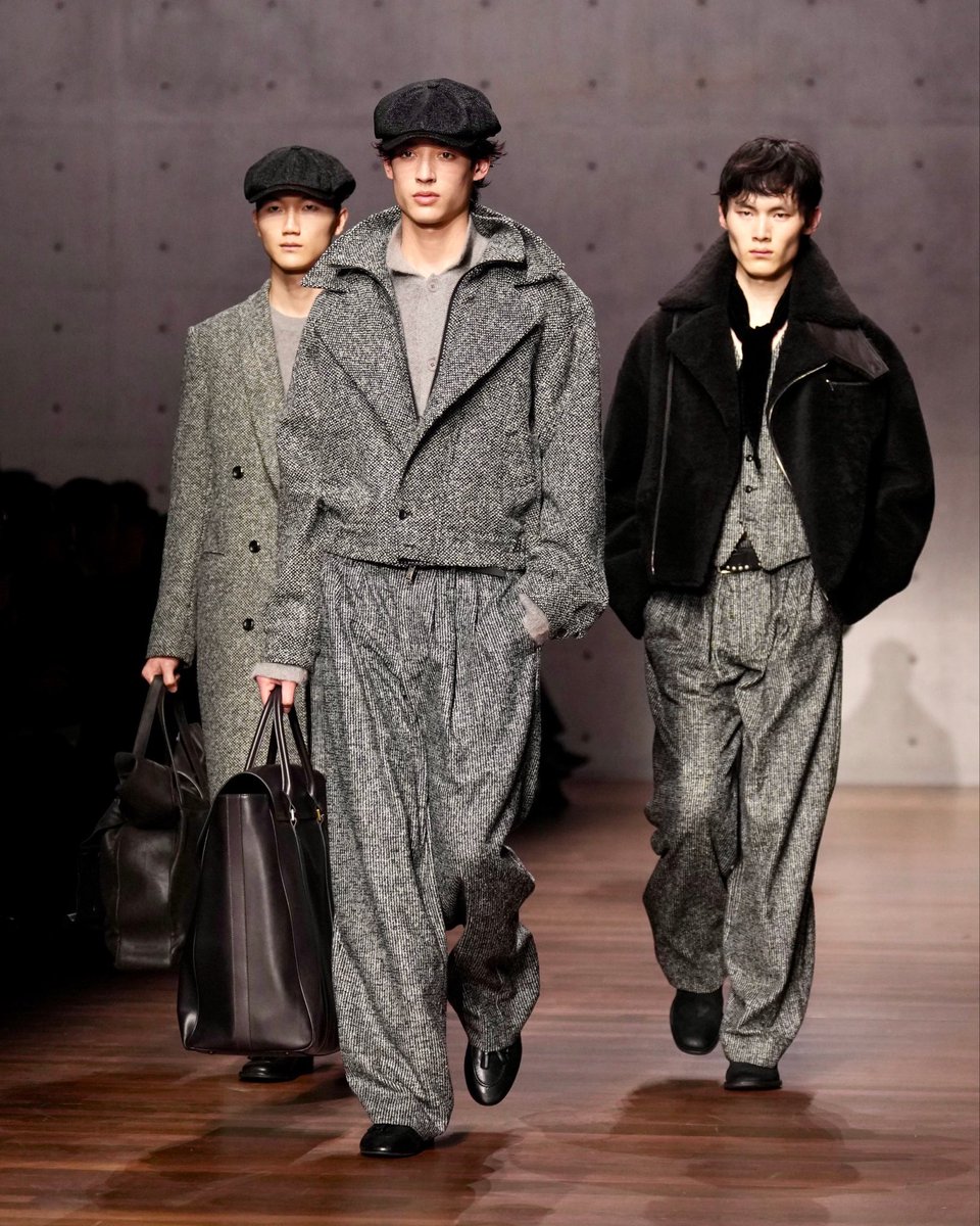 Milano Fashion Week tweet media