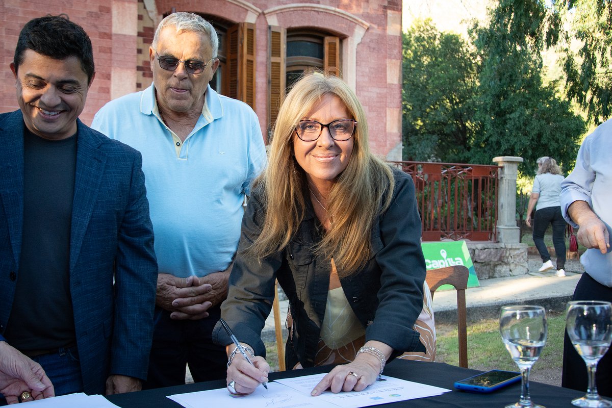 Región Centro tweet media