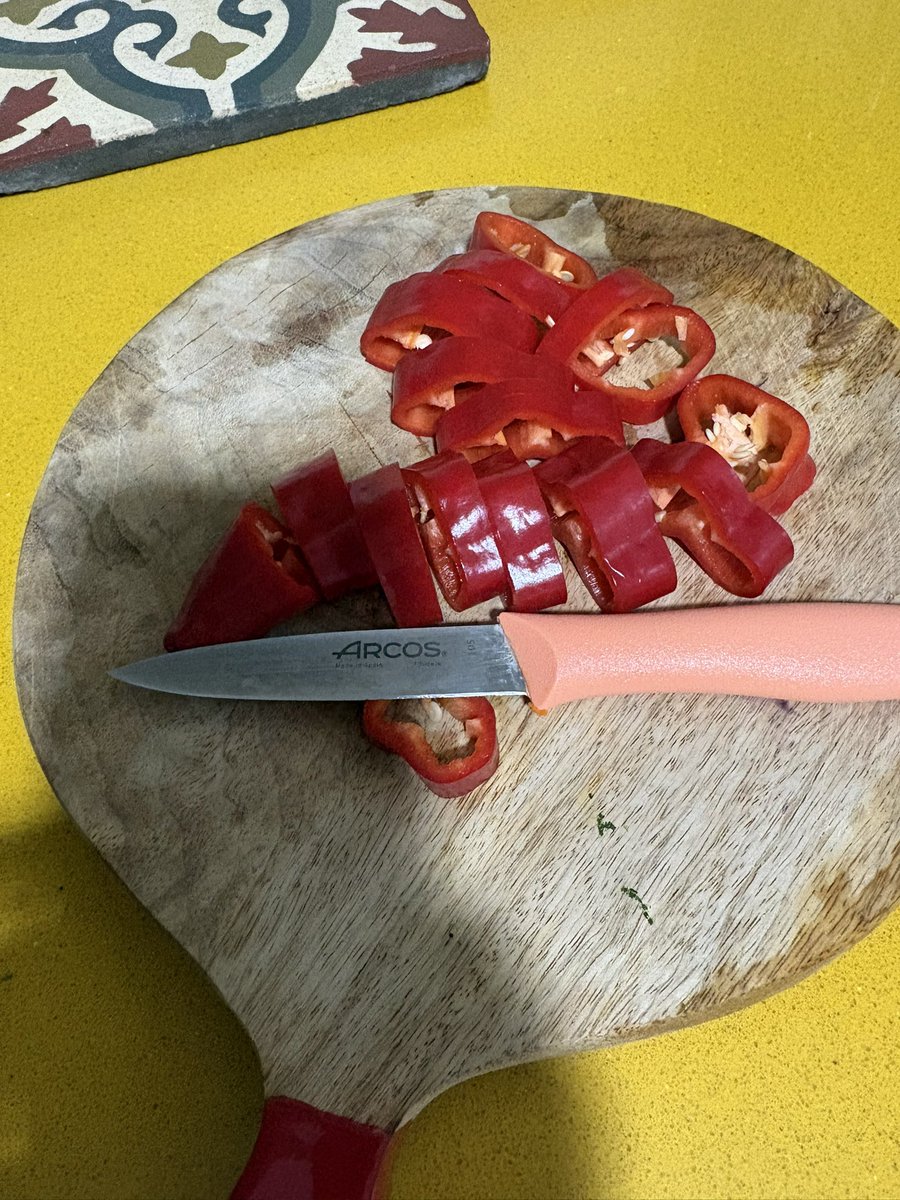 ᎷᎬᎡ 🌱 tweet media