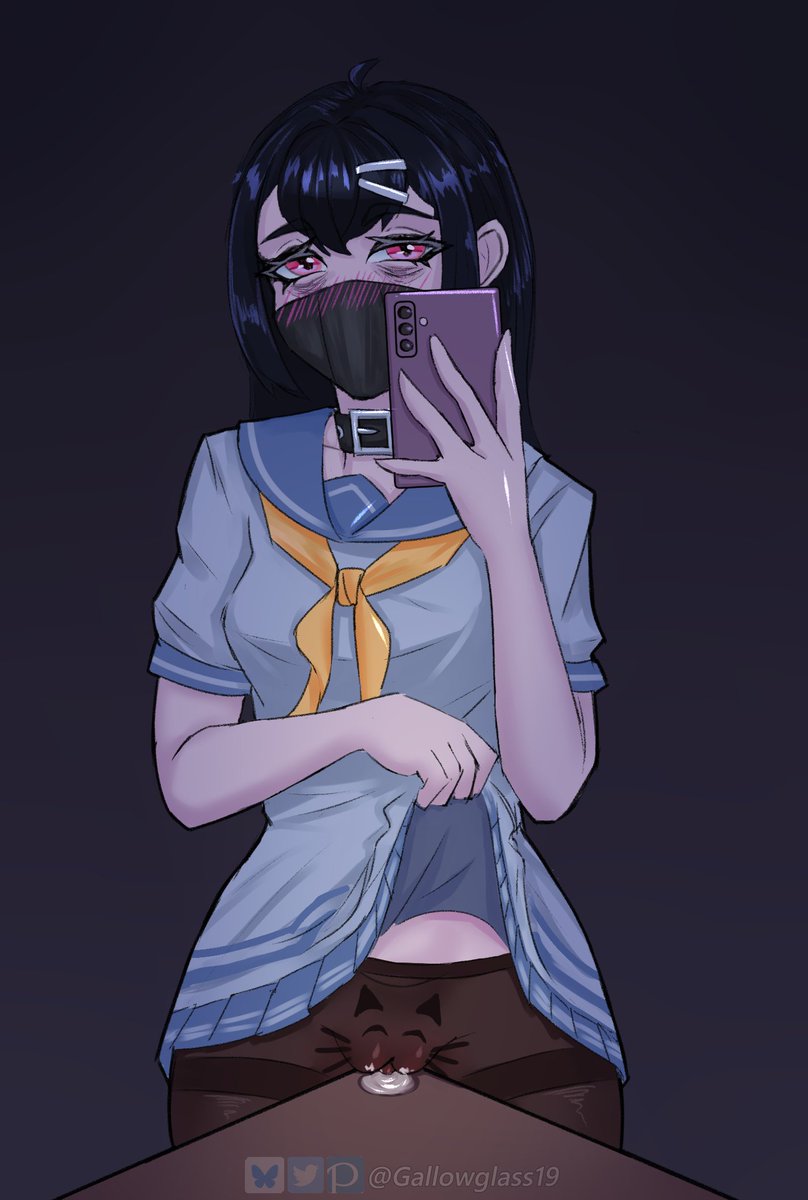 Emily is feeding her kitty 😊