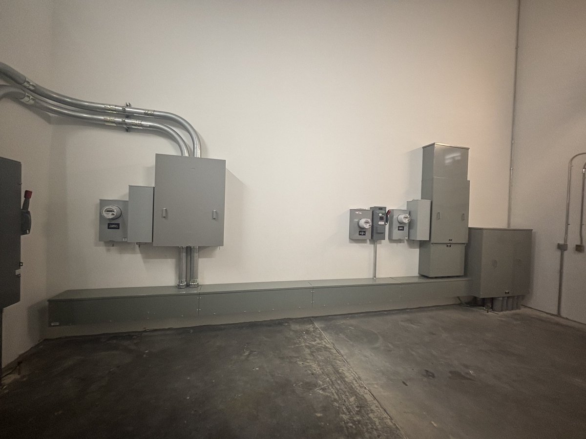 quitting retwit anon (ex Industrial RE ANON) tweet media