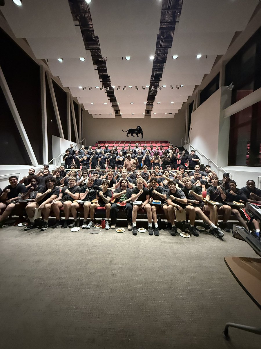 Southwestern College Football tweet media