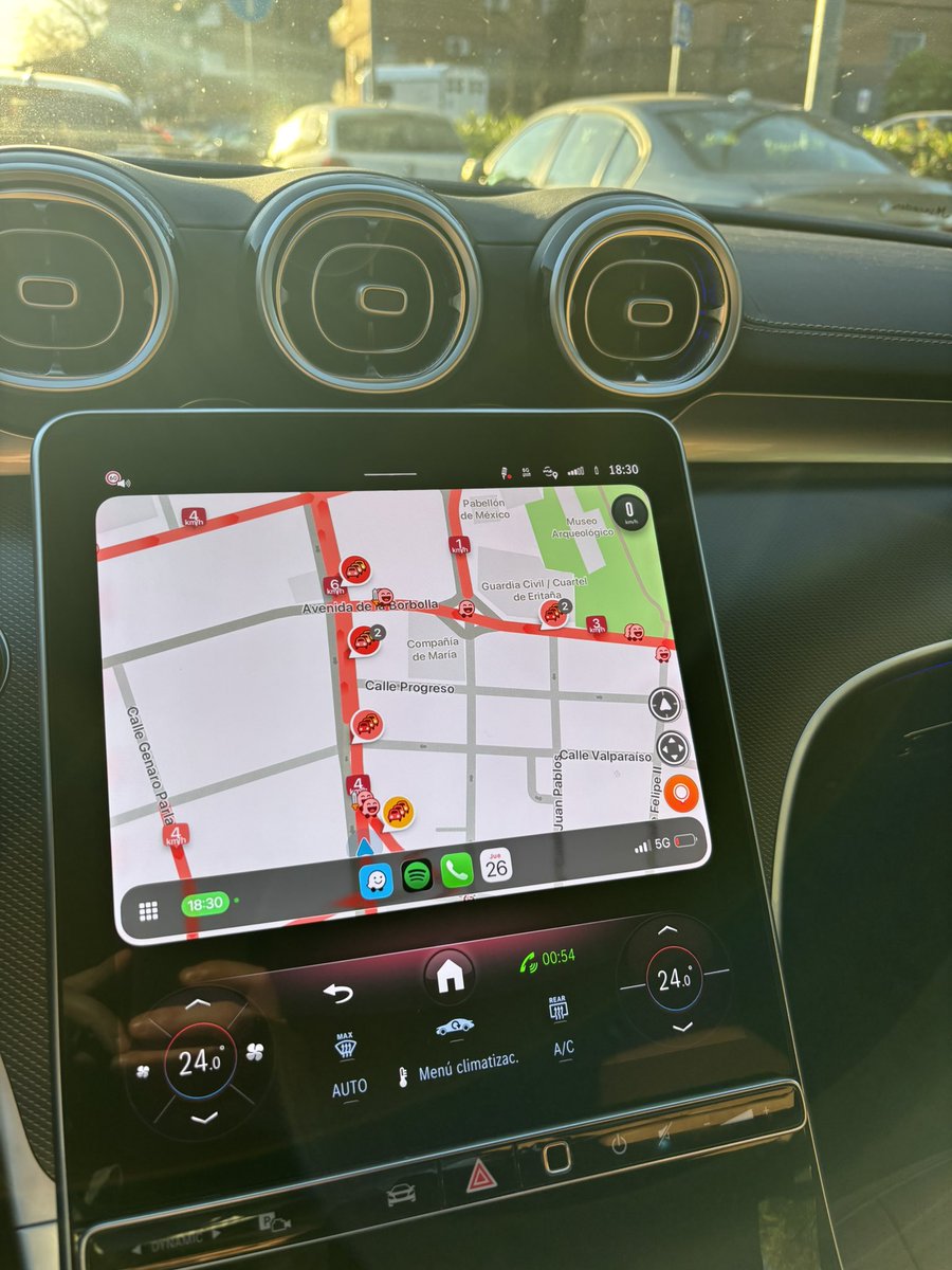 Antonio Campos tweet media