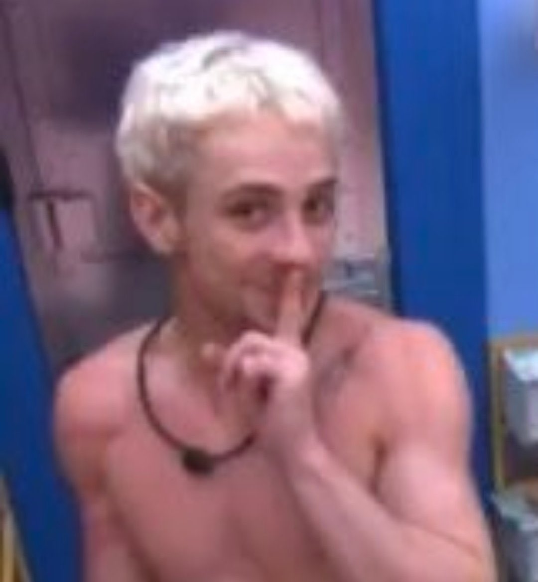 MariPosa tweet media