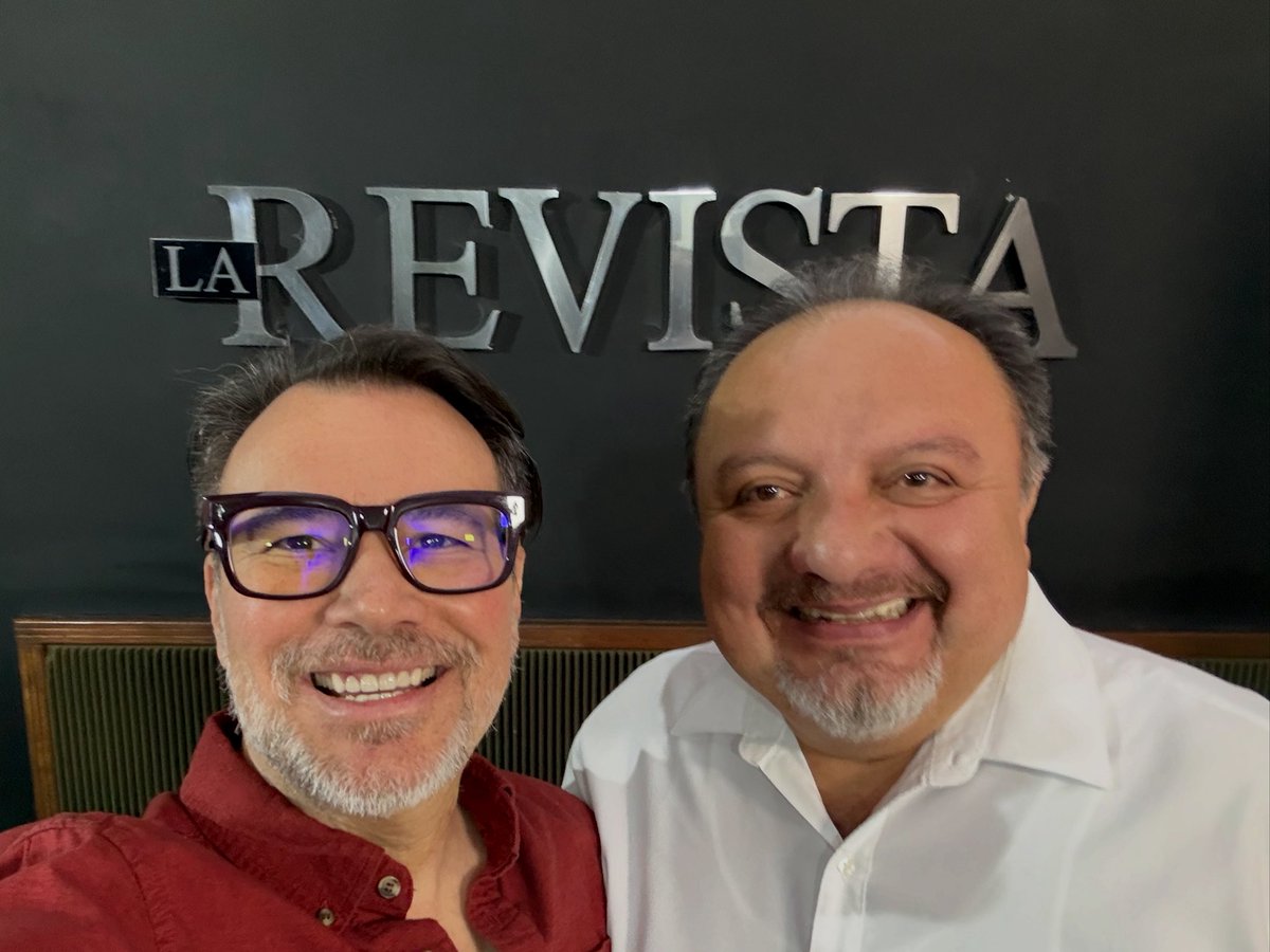 Recibimos en <a href="/LaRevistaP/">LaRevista</a> a <a href="/FTorresRivas/">Francisco Torres</a>, director de la <a href="/JAPAYOficial/">Junta de Agua Potable y Alcantarillado de Yucatán</a>. Platicamos sobre los nuevos módulos de atención, las facilidades de pago y los retos que enfrenta Mérida ante la próxima temporada de calor.
Gracias, Panchito, por la apertura y la claridad en la información.