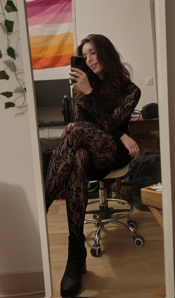 junette✨ tweet media