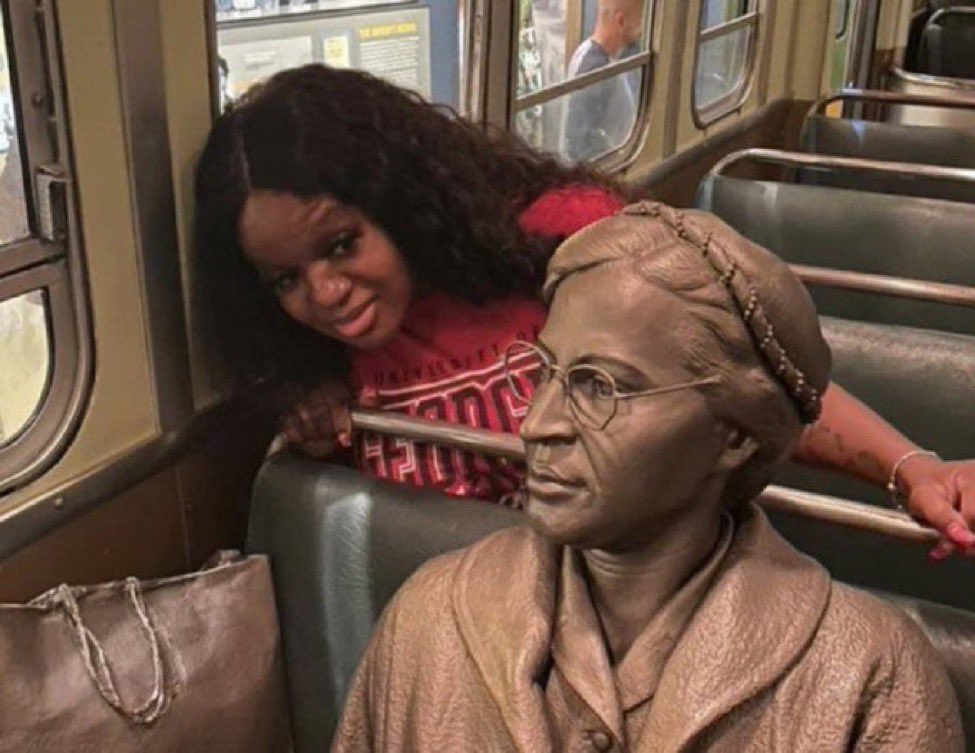 NOW give us some information about the damn album <a href="/rihanna/">Rihanna</a>