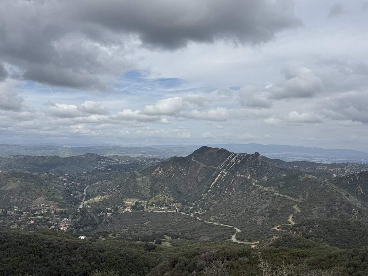 professor stackenstein (@evokeair) on Twitter photo 