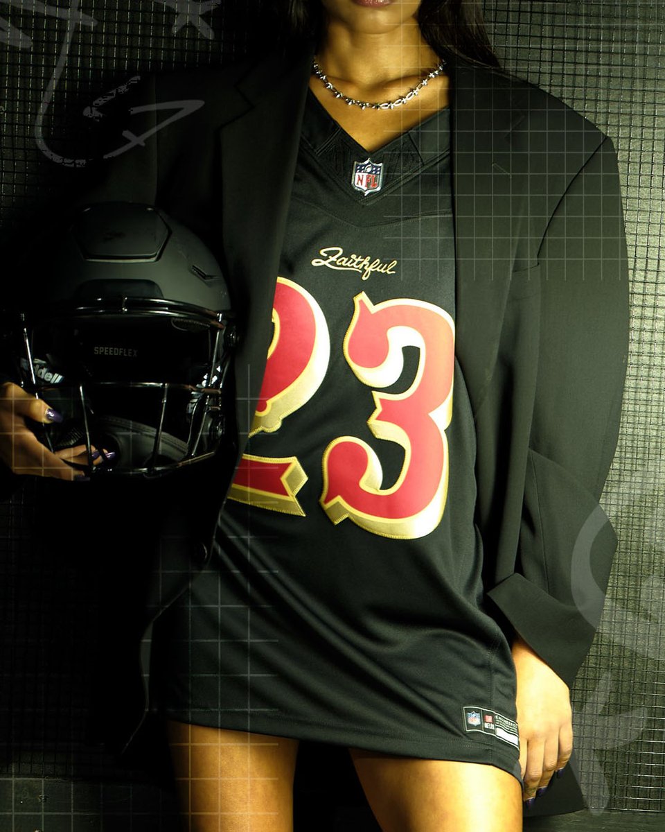 NFL Style tweet media