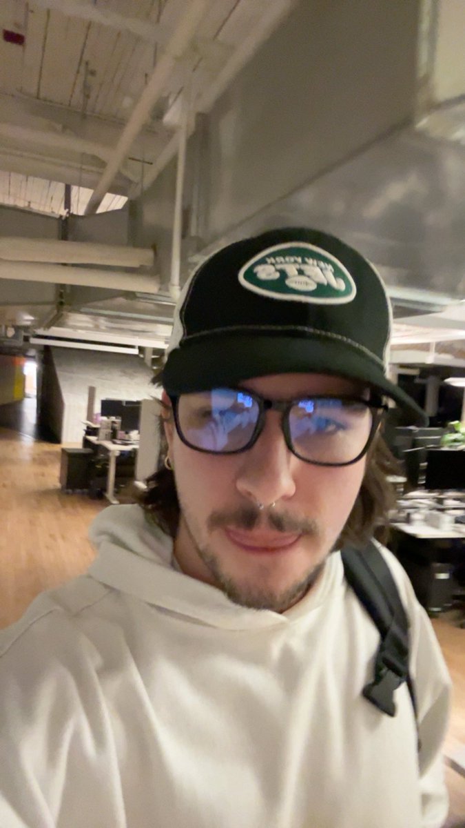 OC | Dezarme tweet media