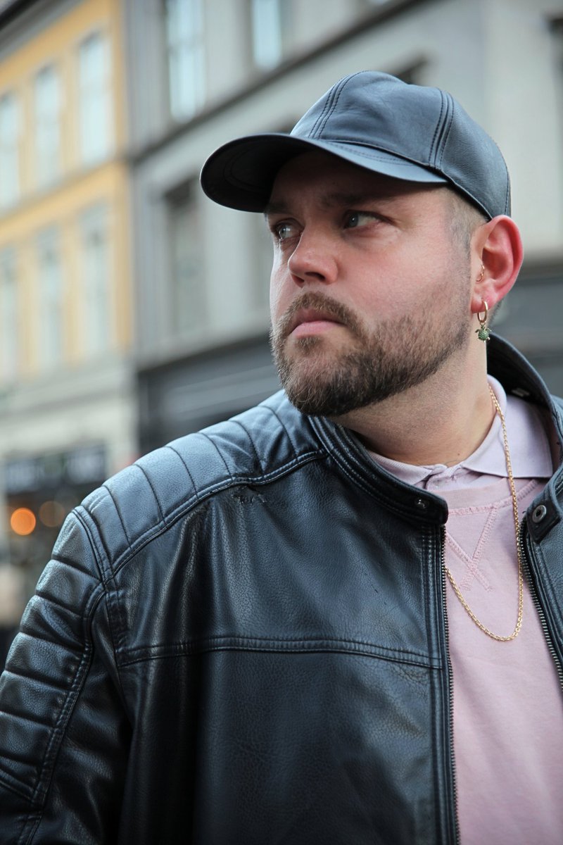 BigDaddyKarsten tweet media