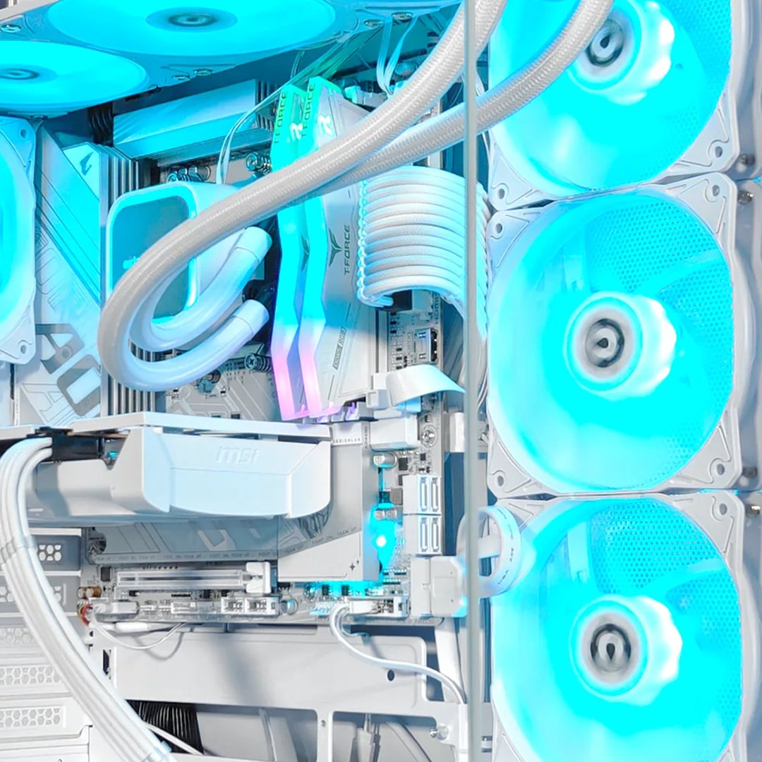 extreme_pcs's tweet image. We believe a great PC disappears into your workflow.
No noise complaints.
No weird glitches.
Just performance when you need it.

#LongTermBuild #PCStability #CustomBuilt #PerformanceMatters #PCQuality #TechDetails