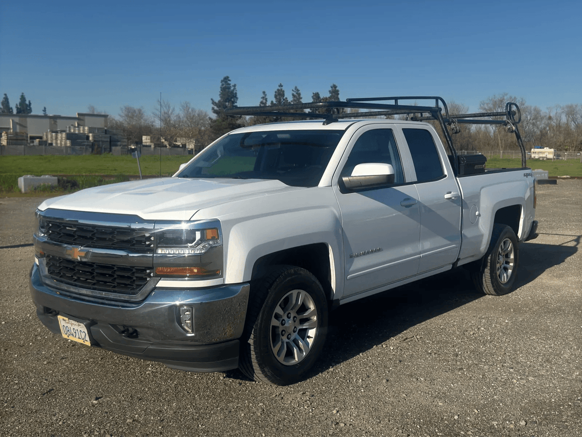 WestAuctions's tweet photo. U.S. Bankruptcy Court Auction: 2017 Chevrolet Silverado and 2022 Chevrolet 2500HD

🔗 Bid: https://t.co/ZjyeUZZDai

🗓️ Online Bidding: 2/27/26 - 3/4/26

📍 Woodland, CA 95776

#auction #woodland https://t.co/YTW2xAqRb8