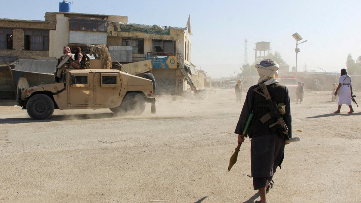 Pakistan vows 'immediate response' after Afghanistan launches retaliatory attacks
➡️ go.france24.com/bET