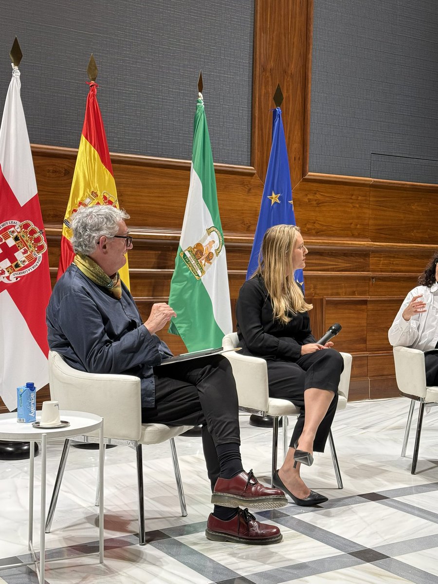 Fundación Arquitectura Contemporánea tweet media