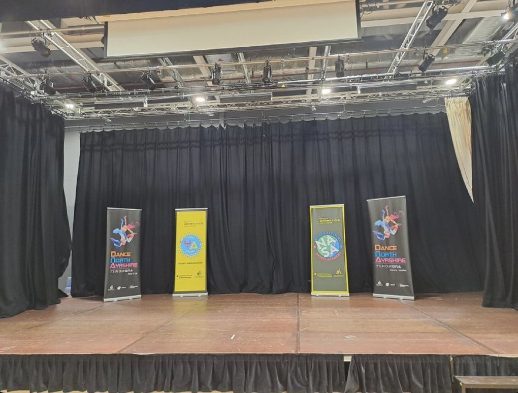 NAActiveSchools's tweet image. #NAEvents 💛🖤

The stage is set at @StMatthewsAc for the @North_Ayrshire School Dance Competition 2026. 

We look forward to welcoming 23 school teams across the locality as well as 6 local dance clubs delivering showcase performances. 

Updates 🔜

#NAActive
#TrySomethingNew