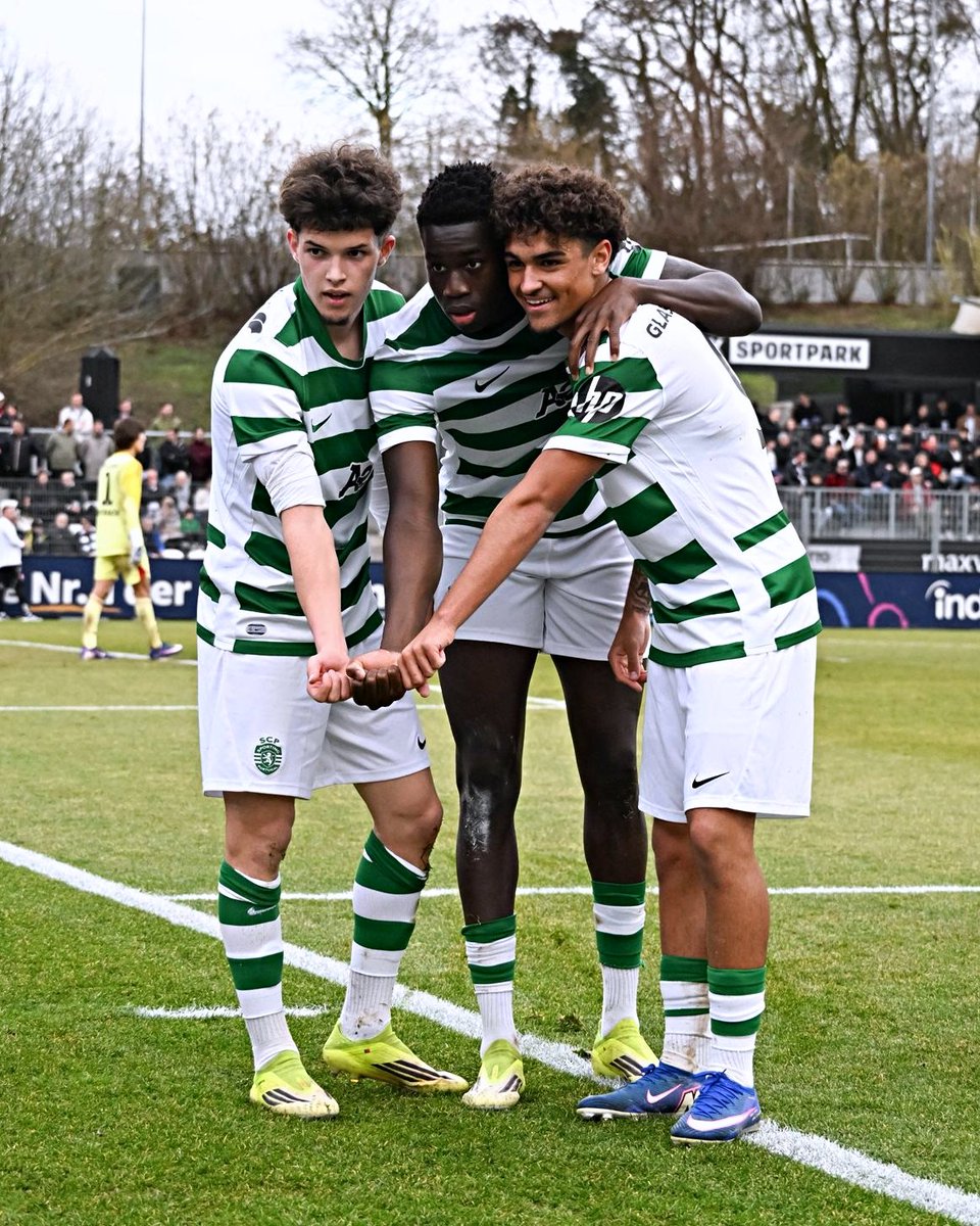 La magnifique célébration des jeunes du Sporting Portugal en Youth League ! 💚🤍