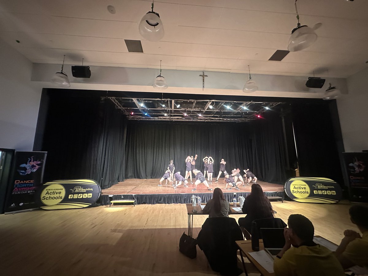 NAActiveSchools's tweet image. #NAEvents 💛🖤 

Primary Competition | Hip-Hop Category 

💛Elderbank Ps
🖤@StanleyPS_EYC 
💛@DykesmainsPS 
🖤@BlacklandsPS 
💛@SaintAnthonysPS 
🖤@largsps 
💛@PennyburnPs 

Amazing standard to kick us off. 

#NAActive
#TrySomethingNew