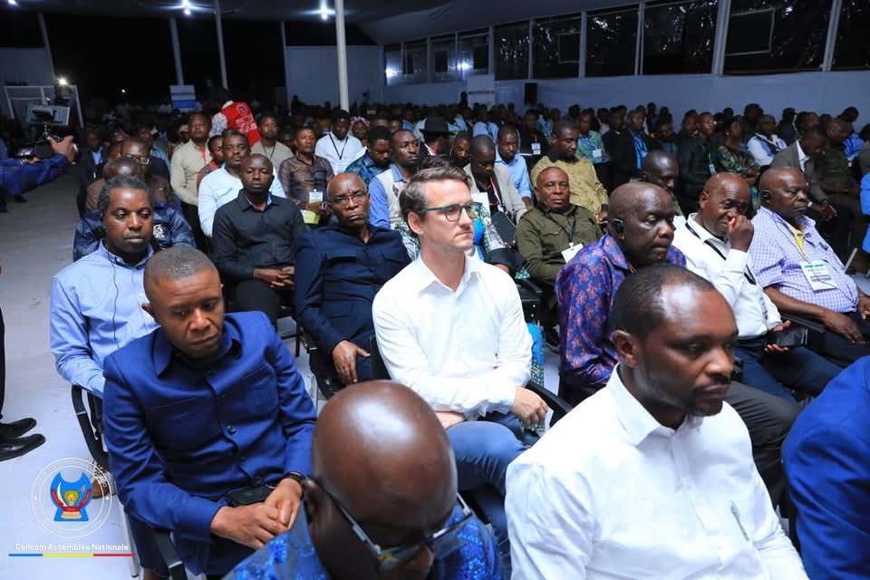 #RDC: Le Président de l’Assemblée nationale, Aimé Boji Sangara, a clôturé, le mercredi 25 février, les travaux du Forum provincial de paix sur la problématique des ADF, au terme de trois jours d’échanges à Beni, dans la province du Nord Kivu

La cérémonie de clôture est