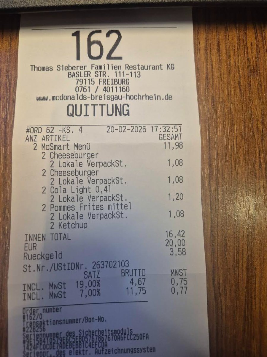 alexander moehnle tweet media