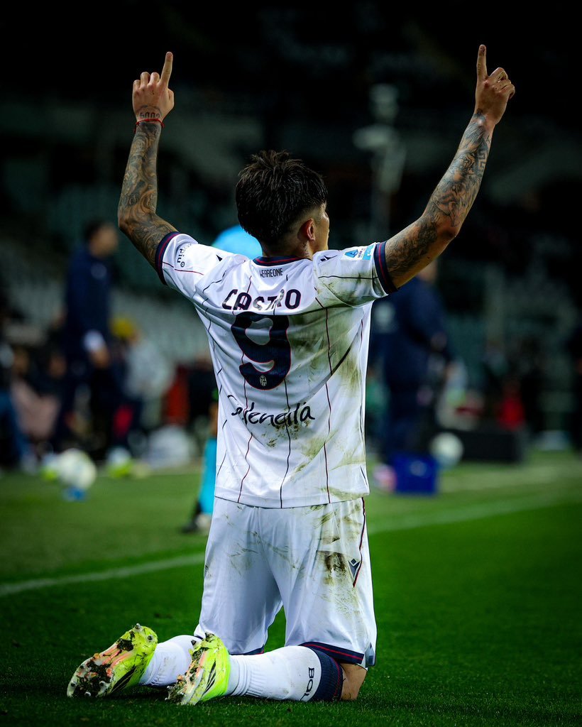 1xbet_arg's tweet photo. La cuota para el gol de Santi Castro en #Bologna vs #Breen es de 2.3 en #1xBET 🔥

¿Querés aprovecharla? ▶️ https://t.co/B3llnjtCSN https://t.co/R6sw0V4WCH