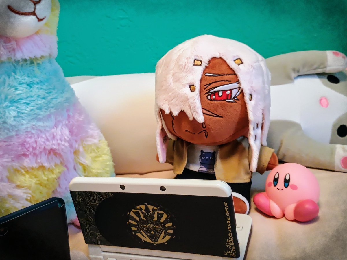 Hello! Don't worry, art post tomorrow as usual. But i wanted to tell you that Brigitte is getting a plushie! In 4 days the campaign will be live. And if you're wondering.. Yes, her secret hidden eye is also there..
Thank you everyone for the support as well on the last few posts!