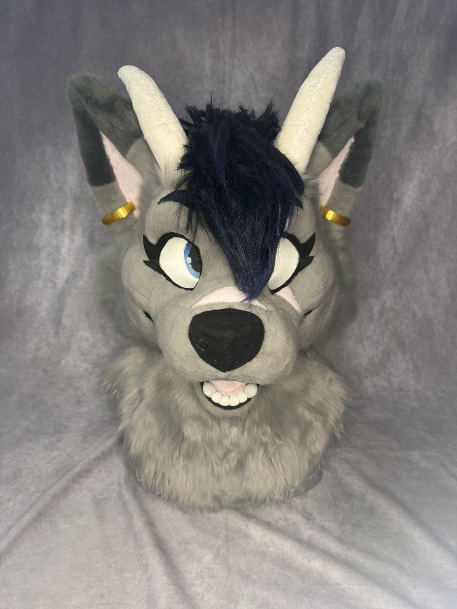 Crown Cryptid Studios tweet media