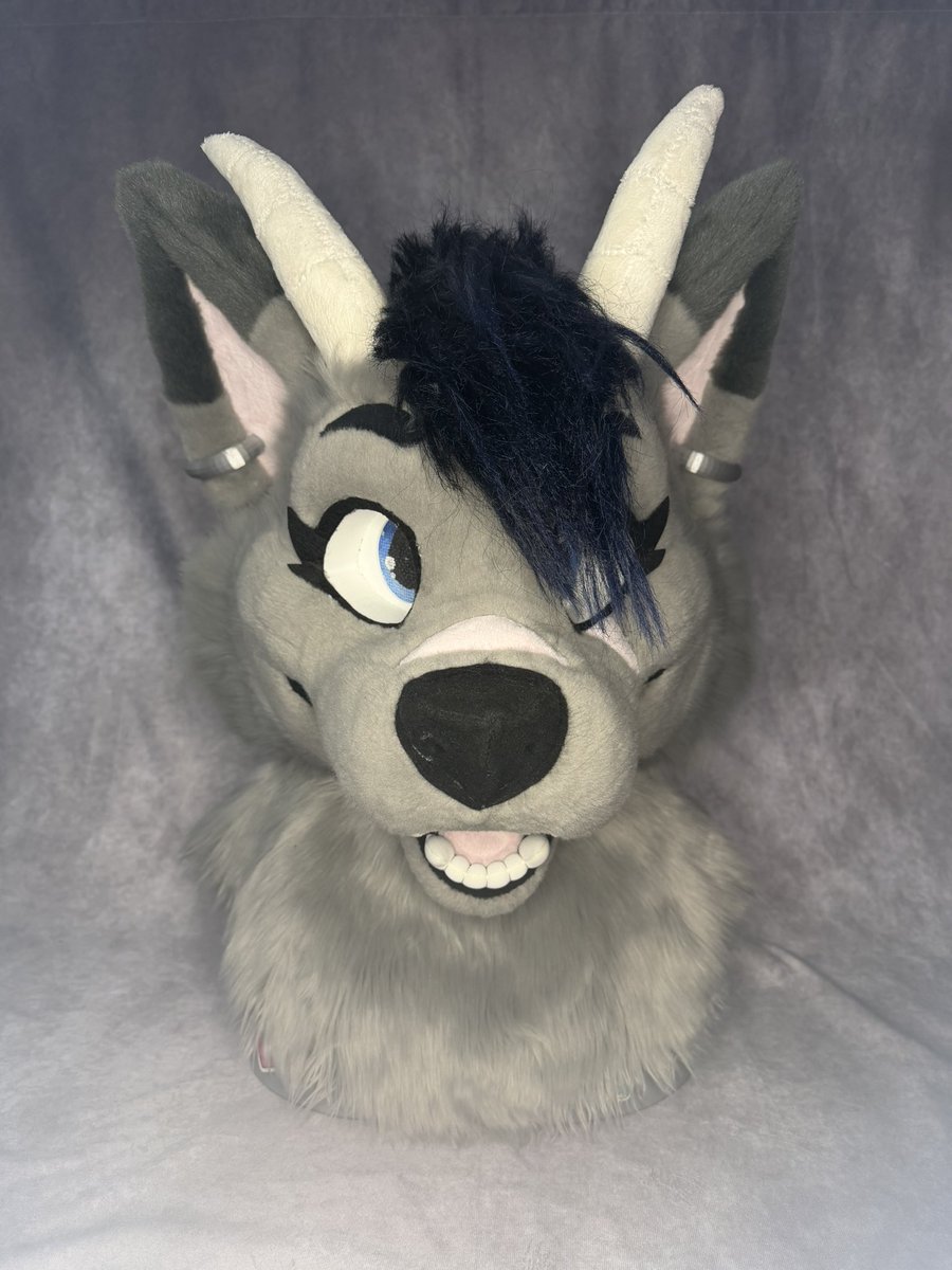 Crown Cryptid Studios tweet media