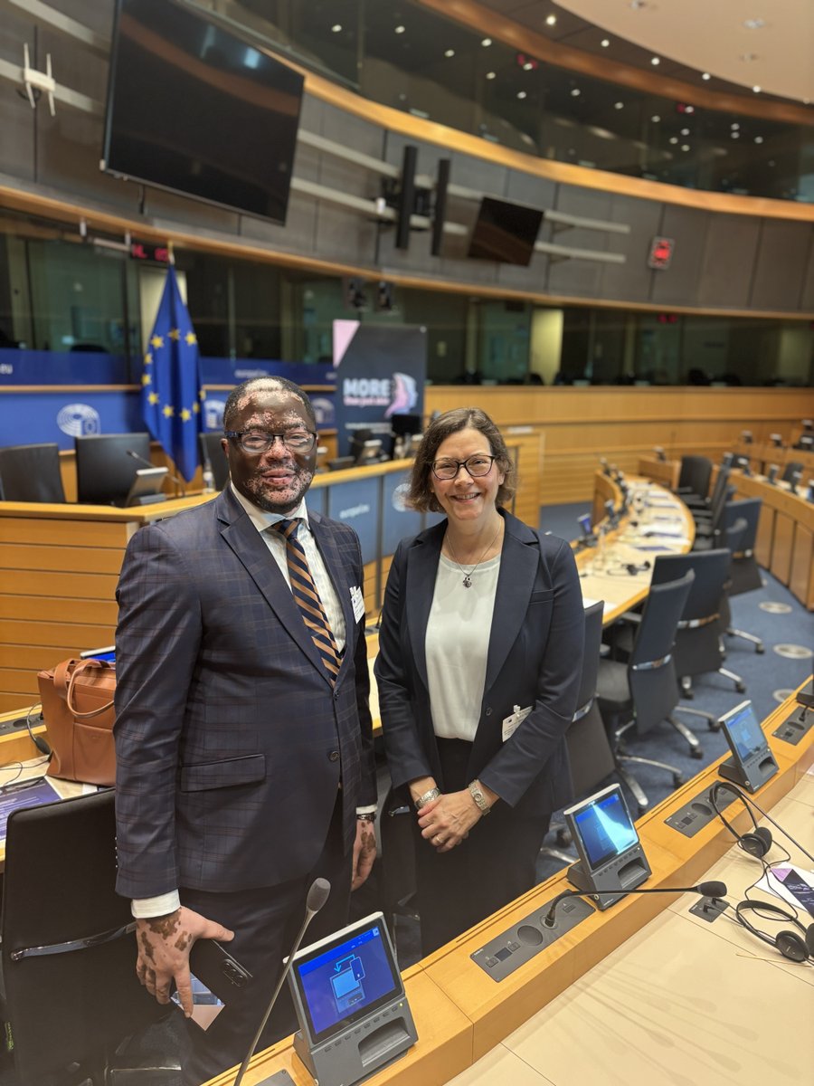 GlobalSkin tweet media