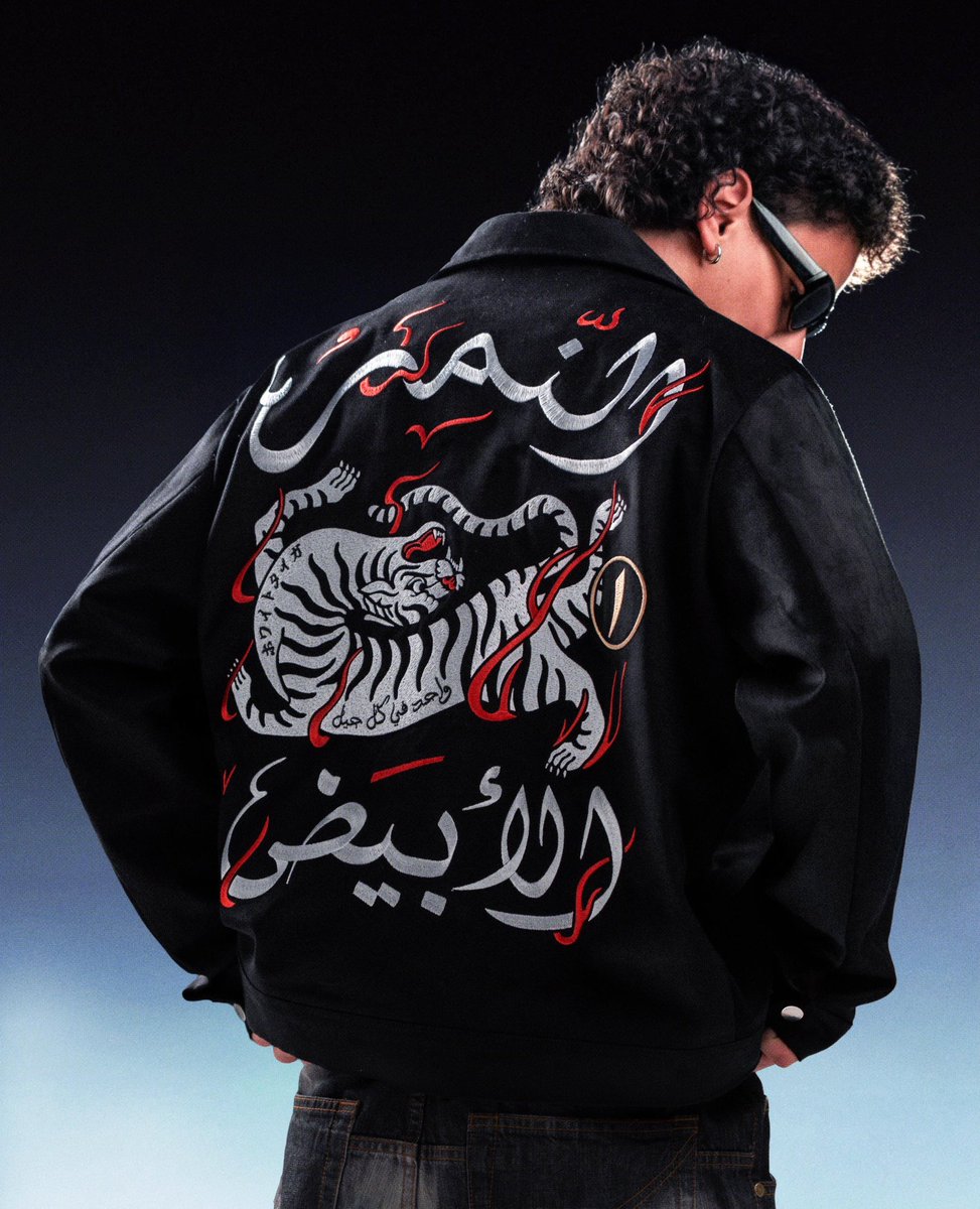 PLUS212 ® tweet media