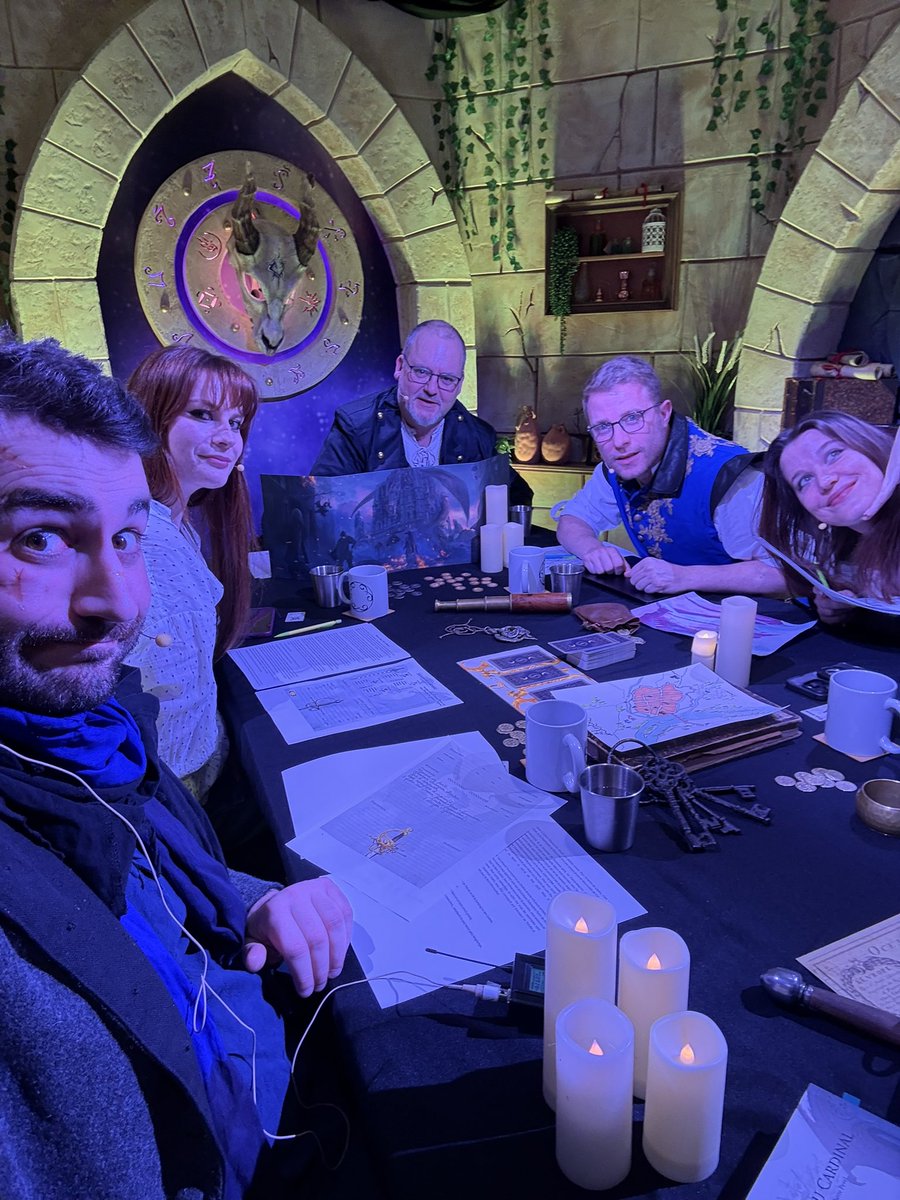 Geek Fabula tweet media