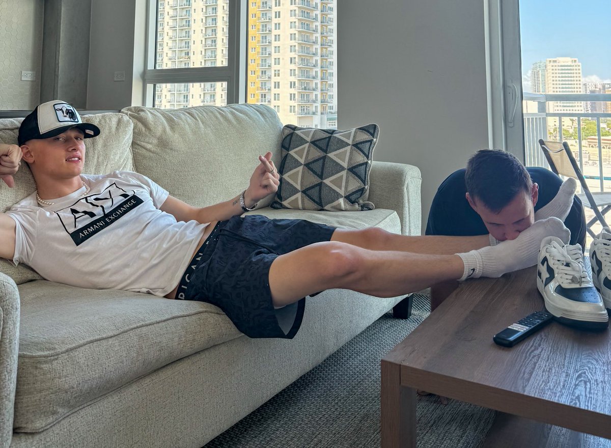 Master Fuego tweet media