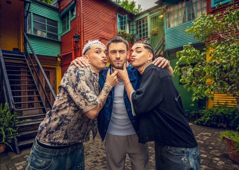 5 MINUTOS

PREFIERO OUT NOW